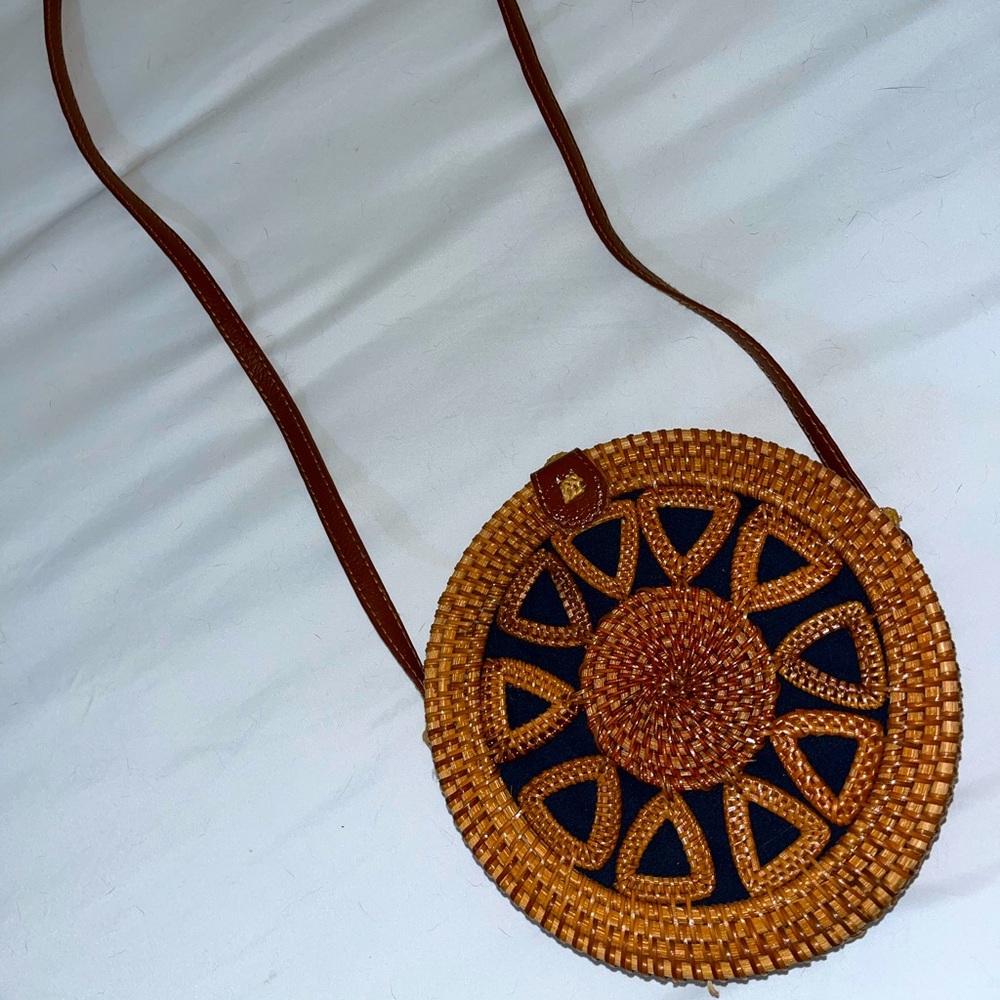 New Handmade Straw Purse Crossbody Bag Handbag Authentic Made in Vietnam Brown